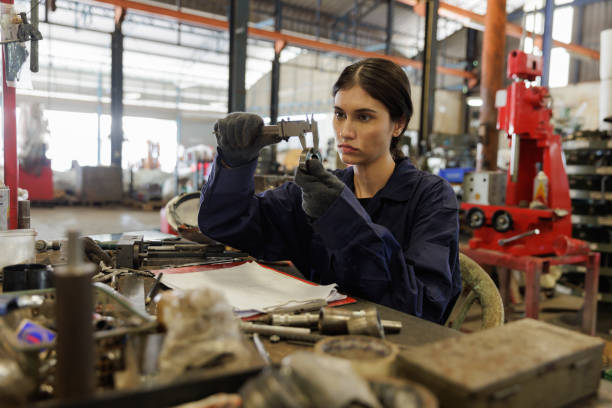Usinagem de peças industriais